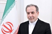 VIDEO: Iran’s FM receives copy of credentials of new envoys