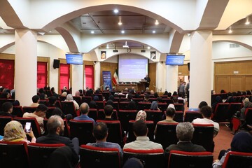 سمپوزیوم «میکروبیوم و سلامت انسان» برگزار شد