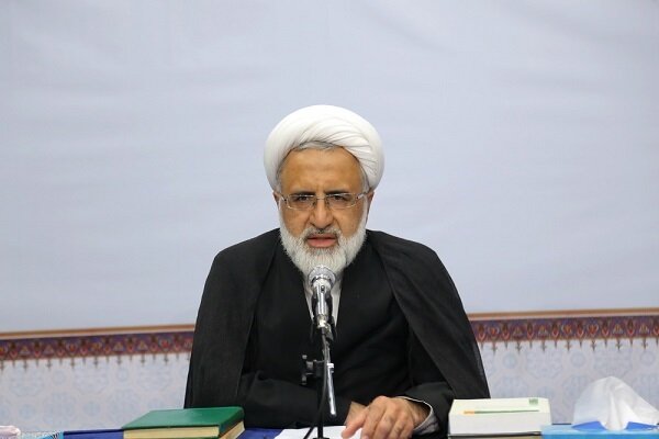 روایت زندگی حضرت رقیه (س) شهیده کوچک عاشورا؛ سند مظلومیت اهل بیت (ع)