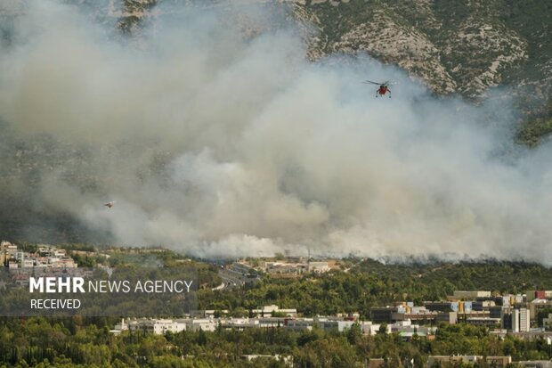 ۵ هکتار از مراتع طبیعی بغنه کوچک دامغان در آتش سوخت