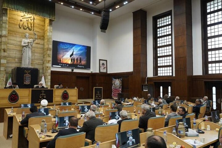 منتظری: صدور یک رای یا دستور قضایی سرنوشت یک اجتماع را تعیین می‌کند