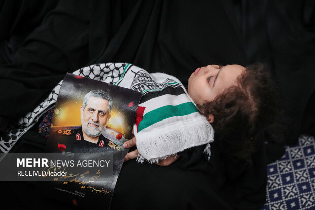 مراسم بزرگداشت شهدای جنگ تحمیلی ۱۲ روزه