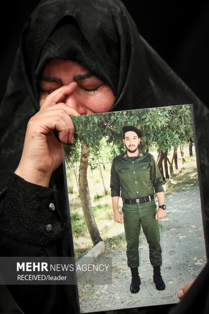 مراسم بزرگداشت شهدای جنگ تحمیلی ۱۲ روزه