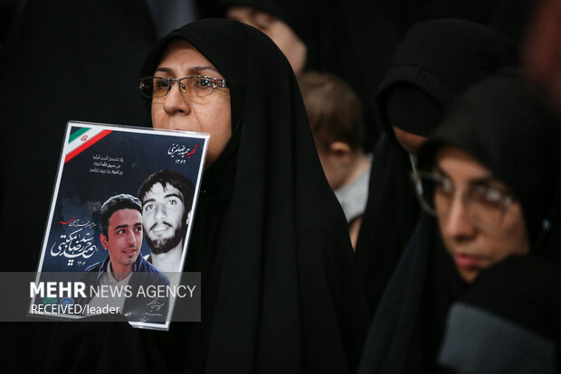 مراسم بزرگداشت شهدای جنگ تحمیلی ۱۲ روزه