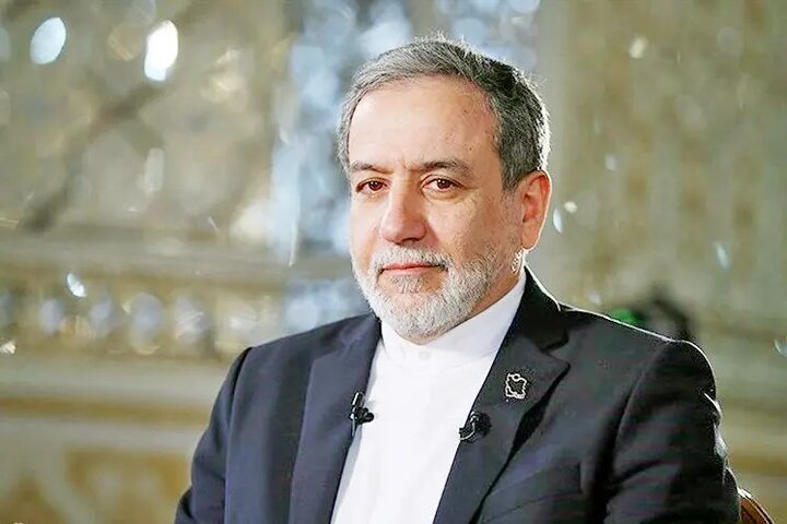 عراقچی: در صحنه مذاکرات هدف ما دفاع از خون شهداست