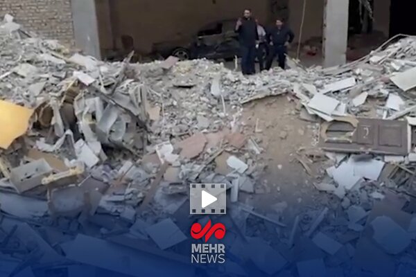 گزارش سرویسخبری مهر از بازدید نمایندگان مجلس از مناطق جنگزده در تهران گزارش سرویسخبری مهر از بازدید نمایندگان مجلس از مناطق جنگزده در تهران