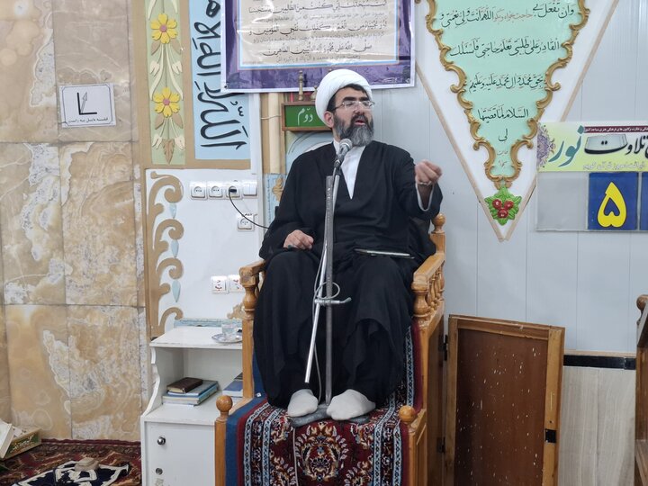 حضرت رقیه(س) در مسیر تبیین جهاد سیدالشهد(ع) نقش محوری داشت