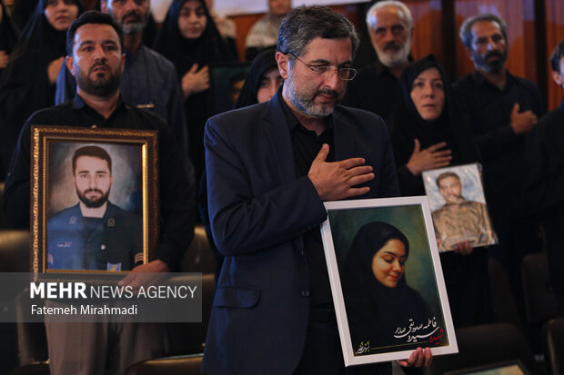 اولین یادواره شهدای دانشجوی جنگ تحمیلی