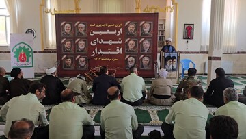 ایمان سلاح برتر مؤمنان است