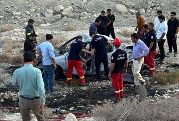 واژگونی و حریق خودرو در محور سیراف - کنگان جان ۲ نفر را گرفت