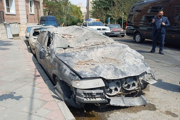 از مدد طلاب تا همکاری فرزندان شهدا؛ همه برای کمک رسانی آمدند 4