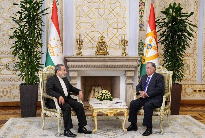 الرئيس الطاجيكي: العلاقات بين طهران ودوشنبه علاقات ممتازة وقائمة على المودة