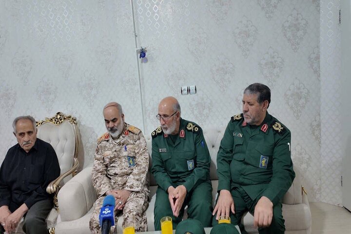 سردار کرمی: شهدا چراغ راه هدایت و هنرنمایان معامله با خدا هستند