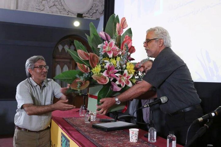 خاطرات احمدرضا درویش از ساخت «سرزمین خورشید»؛ ایران مساله ما است خاطرات احمدرضا درویش از ساخت «سرزمین خورشید»؛ ایران مساله ما است