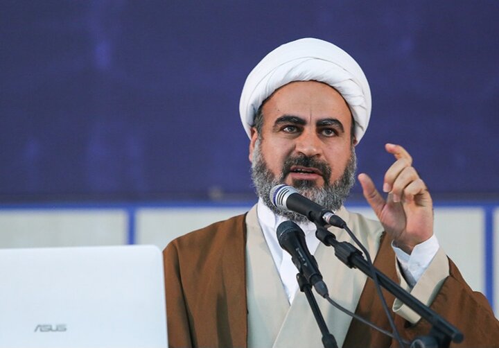 عاشورا حماسهای جاودان که اسلام را زنده نگه داشت