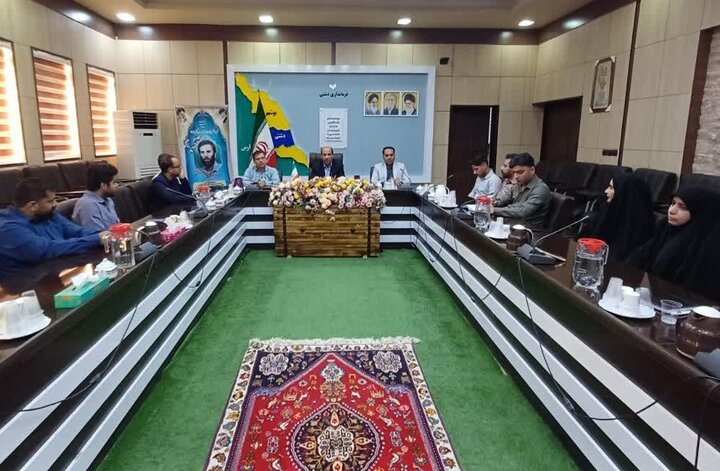 فرماندار دشتی: خبرنگاران را همکاران خود میدانم فرماندار دشتی: خبرنگاران را همکاران خود میدانم