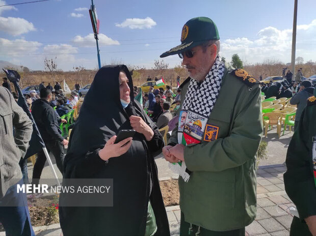 فرزندانم می گویند سرویسخبریی را کنار بگذار؛ رسانه همواره انتخاب من است