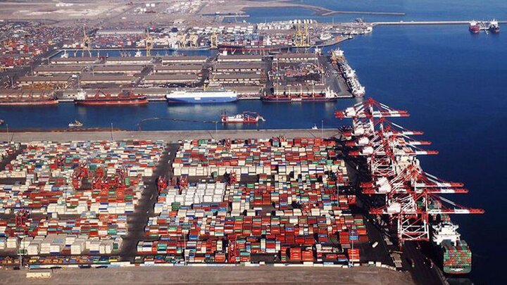 Iran posts $1.078 bln trade deficit in 4 months to late July