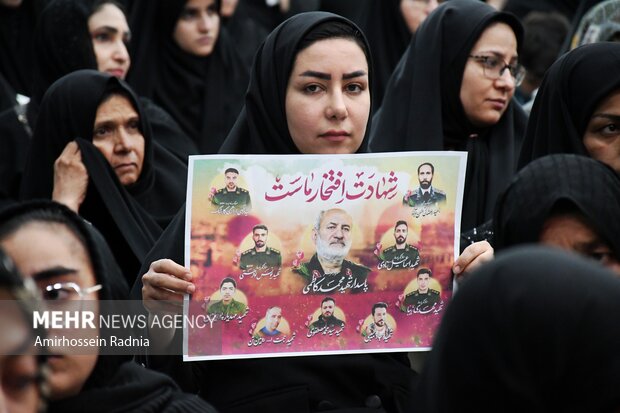 مراسم چهلمین روز شهادت شهدای اقتدار ایران در بیرجند