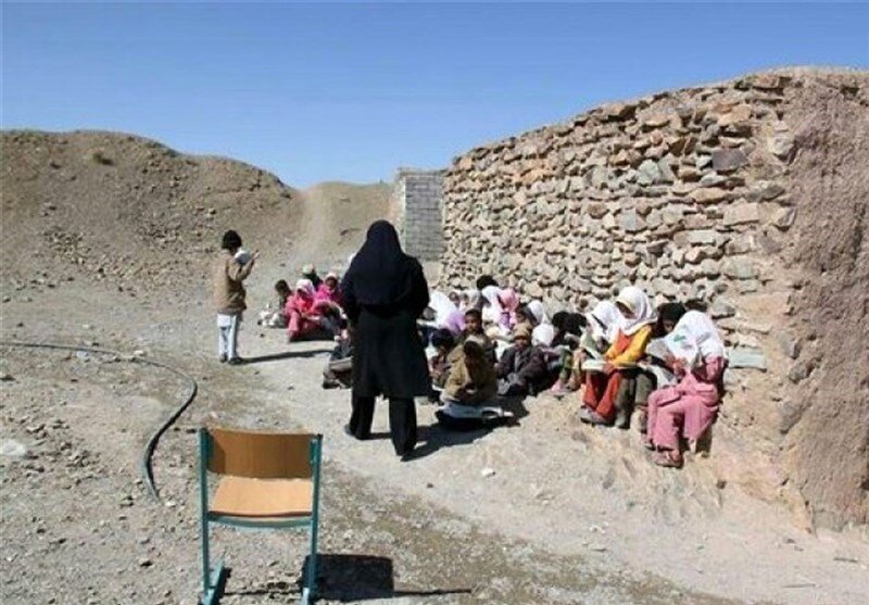 مدارس سنگی در چهارمحال و بختیاری با مدارس جدید جایگزین می‌شود