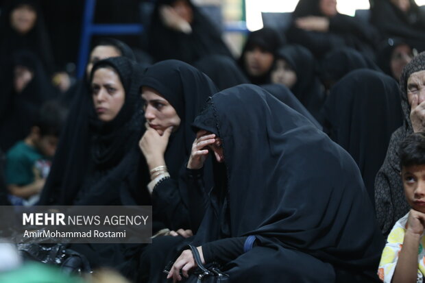 همایش بزرگ سه‌ساله‌های حسینی و اجتماع بانوان ورامین