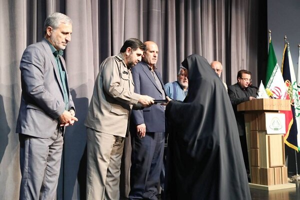 جانبازان راویان صادق مجاهدت‌های دفاع مقدس هستند