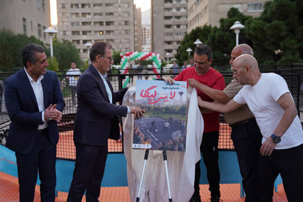 کری استقلالی ها و پرسپولیسی ها در فوتبال «لایی لیگا» + عکس 4