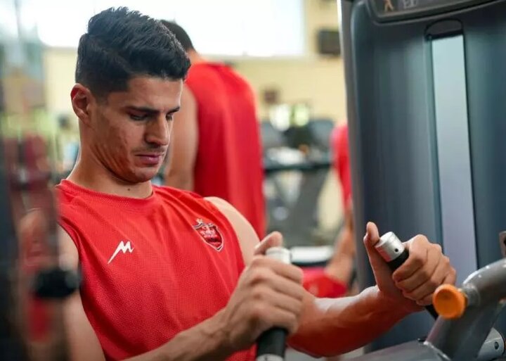 پرسپولیس در تمرین بدنسازی دو گروه شد