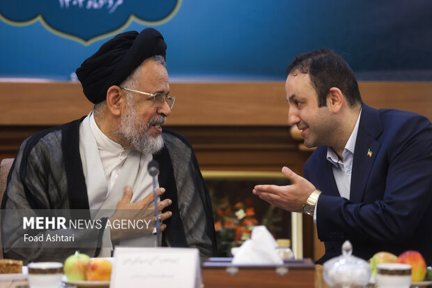 نشست هم اندیشی معاونین امور مجلس وزارتخانه ها و دستگاههای اجرایی 27