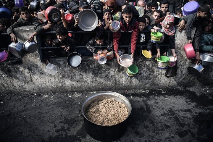 بحران گرسنگی در غزه از دریچه دوربین‌ها؛ مرگ تدریجی کودکان بی‌گناه