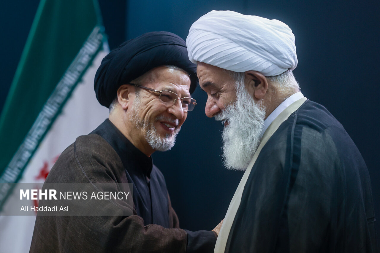 آیتالله رشاد:جوانان قربانی غفلت ما شدند؛ مدیر کانون اندیشه منصوب شد آیتالله رشاد:جوانان قربانی غفلت ما شدند؛ مدیر کانون اندیشه منصوب شد