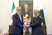 Tehran, Islamabad ink 12 co-op documents in various fields