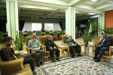 اندیشه‌های امام (ره) راهکار برون‌رفت از چالش‌های اجتماعی کشور