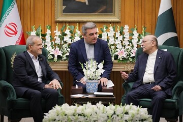 بزشكيان: ايران وباكستان صديقتان في الأوقات الصعبة