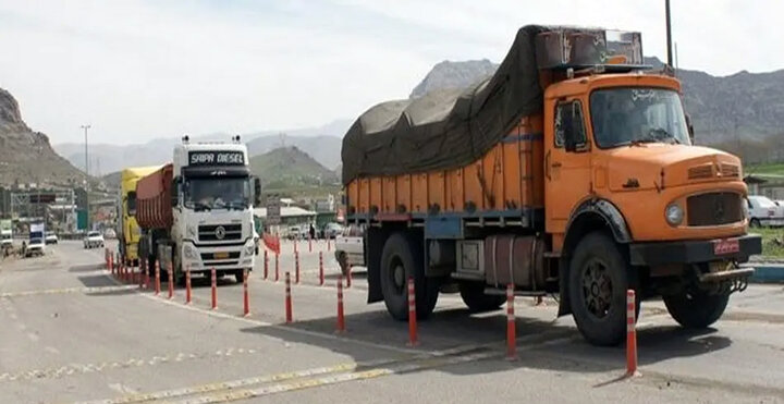 حکایتی ازچرخ‌ فداکاری کامیون‌داران کوار؛از ساخت بیمارستان تا میدان رزم