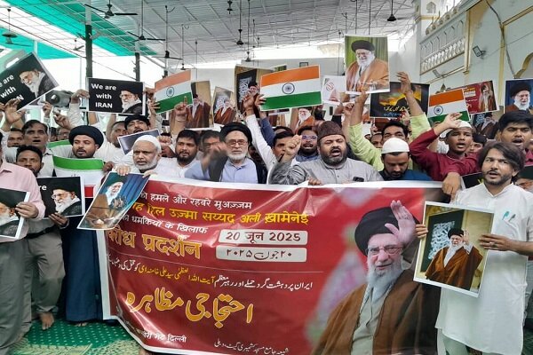 حمایت مردم هند از ایران؛ به پدرم گفتم دعا کن در ایران شهید شوم