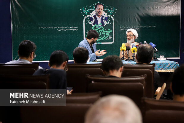 بزرگداشت چهارمین سالگرد مرحوم محمدسرور رجایی