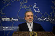 عراقچی: جنگ روایت‌ها از جنگ واقعی سخت‌تر و مهم‌تر است