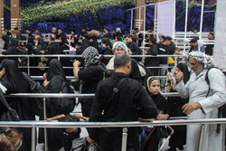 تردد ۵۰۶ هزار و ۲۱۵ زائر اربعین از مرز چذابه تا روز اربعین