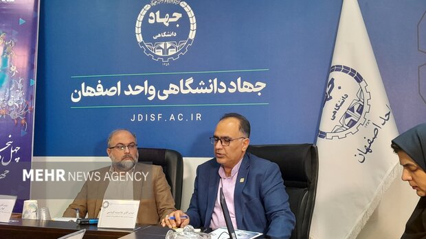 رسالت اصلی جهاد دانشگاهی توانمندسازی و مهارتآموزی دانشجویان است