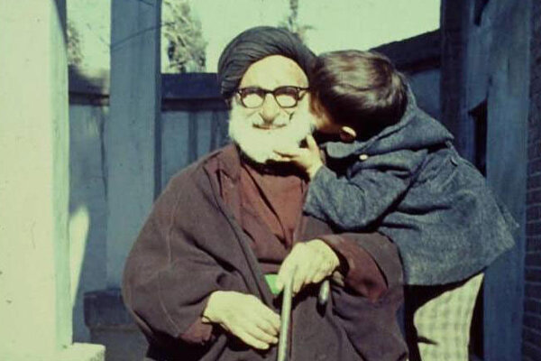 مجتهد خیری که بانی هلال احمر ایران شد؛ ماجرای چوب و فلک شدن برای روزه مجتهد خیری که بانی هلال احمر ایران شد؛ ماجرای چوب و فلک شدن برای روزه