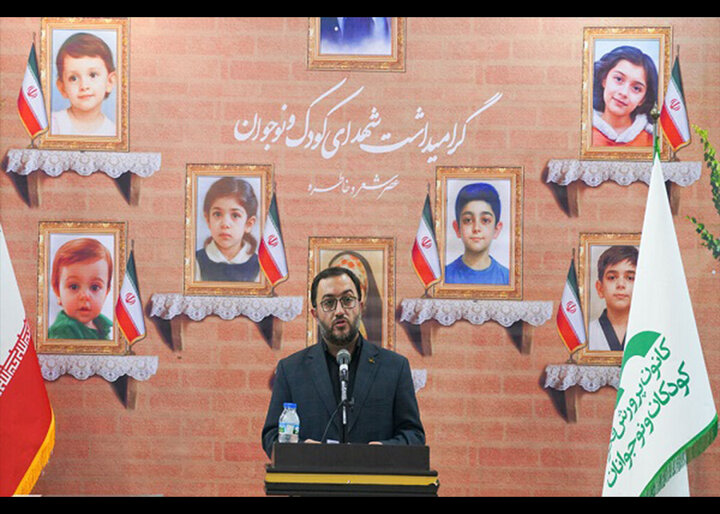 قلم شاعران، صدای شهدای کودک و نوجوان است