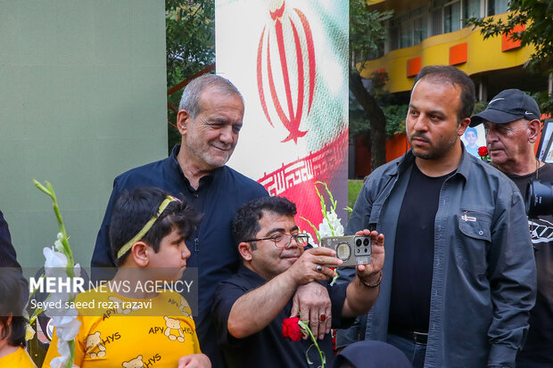گردهمایی مردمی یادبود 47 کودک شهید 20