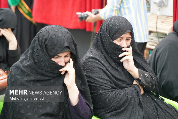 مراسم بزرگداشت اربعین شهدای اقتدار ایران
