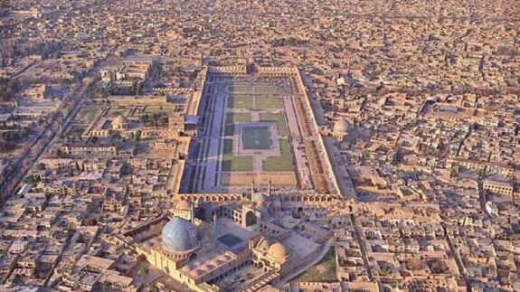 شرحی بر گسست معنا در بافت تاریخی اصفهان؛ شهر هویتگریز شده است