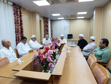 تقویت همبستگی دینی در جزیره خارگ