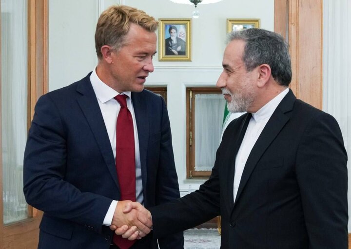 Norwegian Deputy Foreign Minister meets with Araghchi