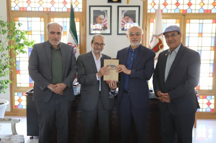پیوند ایران با ابن‌سینا، فردوسی و سایر بزرگان ناگسستنی است