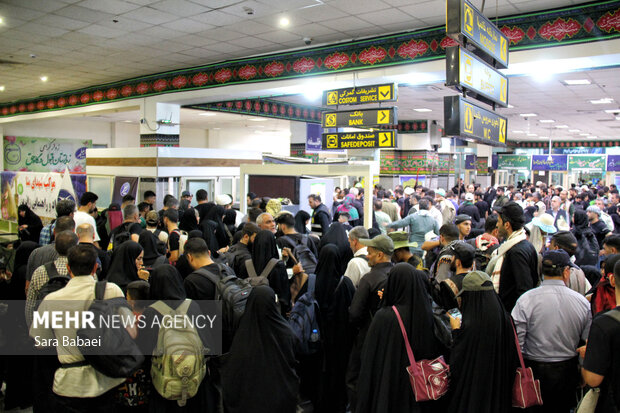 وضعیت تردد در مرز خسروی؛ بعد از ظهر پنجشنبه ۱۶ مرداد