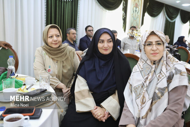آیین گرامیداشت روز خبرنگار در تبریز